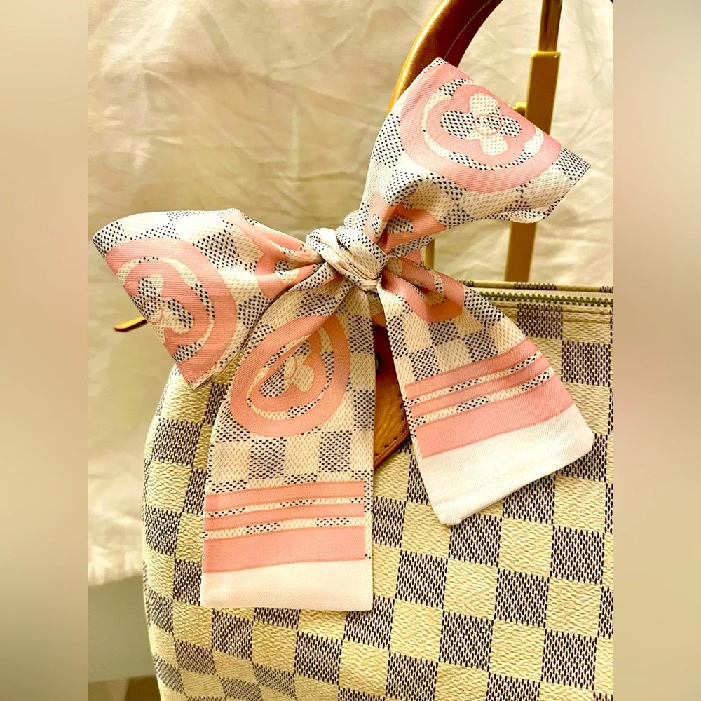 Unbranded this stylish
